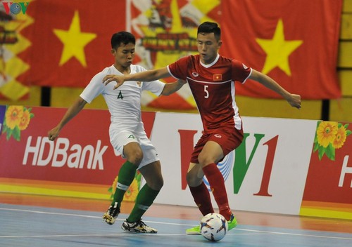 Vietnam futsal team make Asia's top 10  - ảnh 1