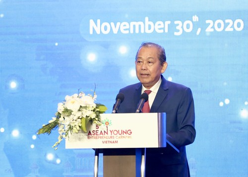 ASEAN young entrepreneurs urged to promote co-operation - ảnh 1
