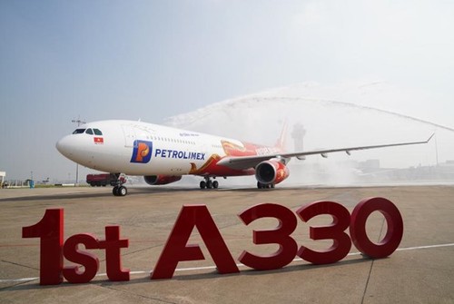 Vietjet welcomes first wide-body A330 aircraft - ảnh 1