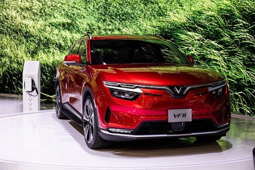 US firm orders 100 VinFast electric cars at CES 2022 - ảnh 1