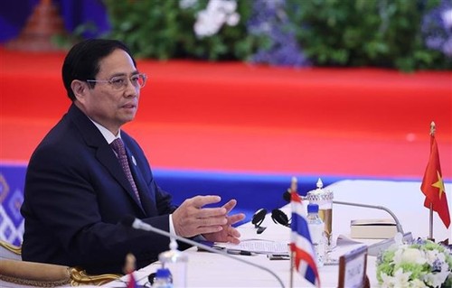 ASEAN is willing to act as a trusted intermediary for EAS partners, says Vietnam’s PM  - ảnh 1