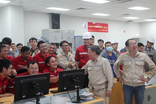 Petrovietnam meets 4 main targets ahead of schedule, ensures energy supply for economic development - ảnh 2