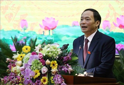 Hung Yen province accelerates administrative reform to better serve people and businesses  - ảnh 2