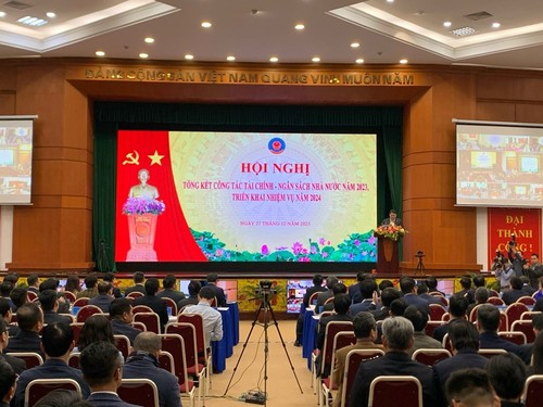 Vietnam’s public, government debts in 2023 expected to be lower than set ceiling - ảnh 1