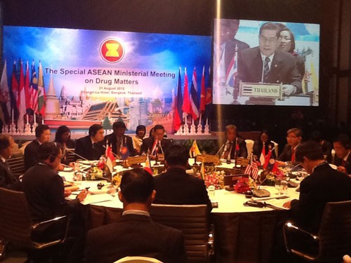 การประชุมพิเศษรัฐมนตรีอาเซียนด้านยาเสพติด - ảnh 1