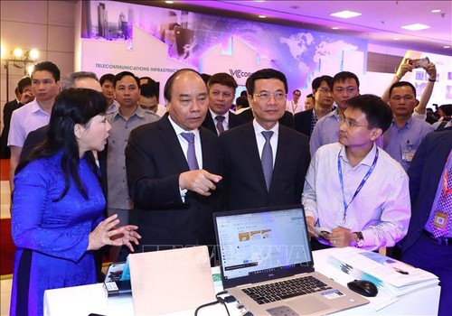 ฟอรั่มแห่งชาติเพื่อการพัฒนาสถานประกอบการด้านเทคโนโลยีเวียดนาม-“Make in Vietnam” - ảnh 1