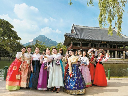 งานวันวัฒนธรรมสาธารณรัฐเกาหลีในฮอยอัน 2021 - ảnh 1
