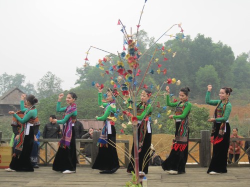 Unity festival of Vietnamese ethnic groups - ảnh 4