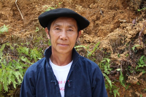 Ly Sin Sinh, a dedicated village chief - ảnh 1