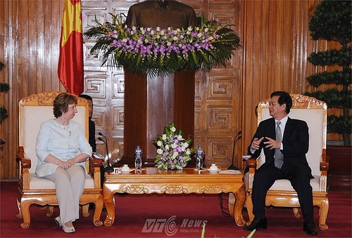 EU hopes to support Vietnam’s development - ảnh 1