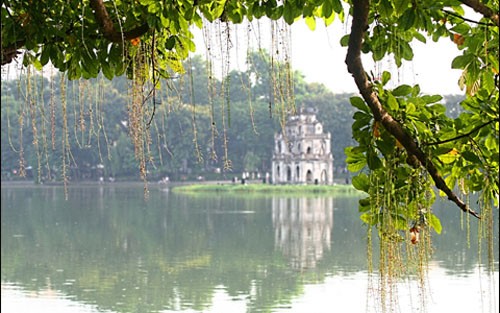 Hanoi, an endless source of artistic and literary inspiration - ảnh 2