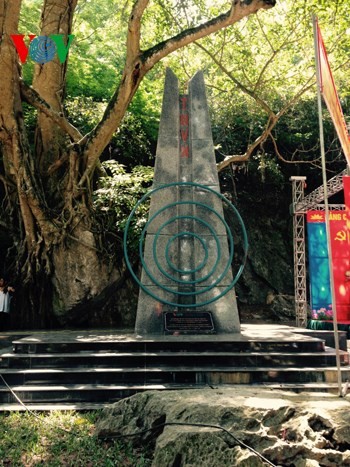 VOV’s stele inaugurated at Tram cave on the outskirts of Hanoi - ảnh 1