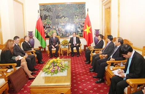 Public Security Ministers receives Vice President of Belarus’s National Security Committee  - ảnh 2