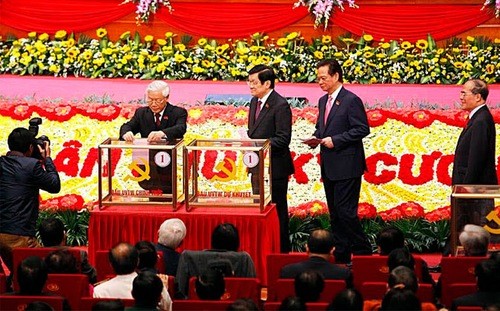 Members of the 12th Party Central Committee elected - ảnh 1