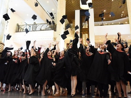 1,300 PhD scholarships to be awarded 2016 - ảnh 1