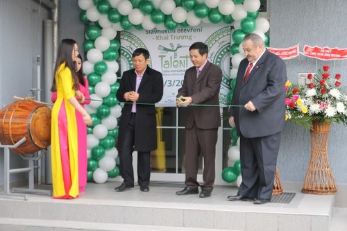 Vietnam talent training center opens in Czech Republic - ảnh 1