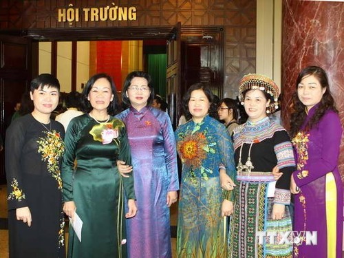 Communication increases women’s role in National Assembly and People’s Councils - ảnh 1