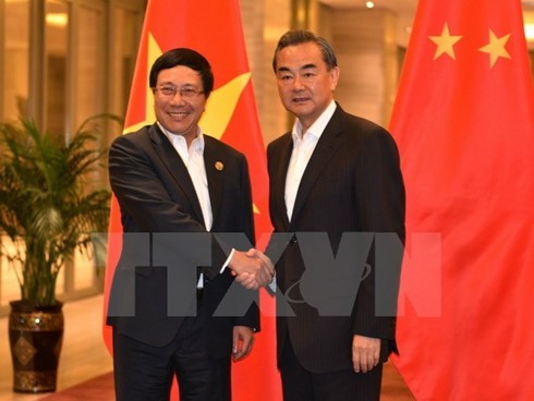 Vietnam, China, ASEAN urged to maintain peace, stability in the East Sea and region - ảnh 1