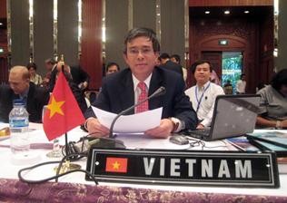越南为第21届东盟峰会做出积极贡献 - ảnh 1