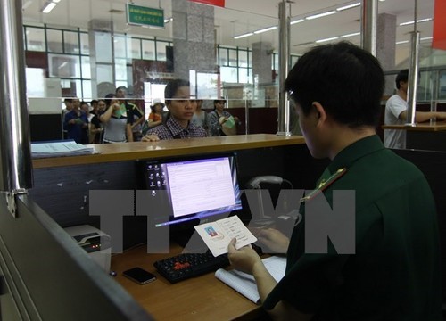  从今年2月1日起越南对外国人入境试行签发电子签证 - ảnh 1