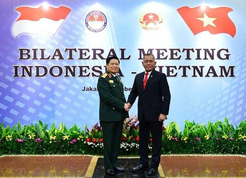 越南和印度尼西亚签署2017至2020年防务合作共同愿景声明 - ảnh 1