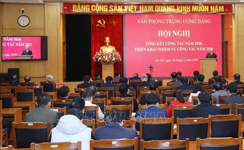 越共中央办公厅举行2021年任务部署会议 - ảnh 1