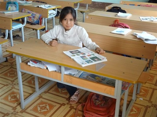 Deutsche Botschaft in Hanoi hilft Schulen in Nghe An bei der Ausstattung - ảnh 1