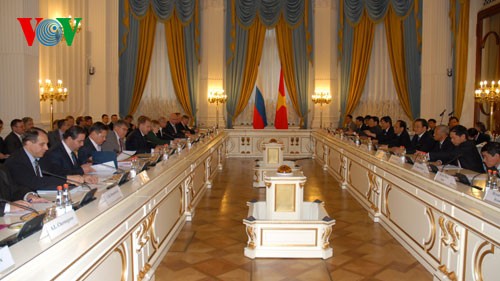 Gemeinsame Kommission der Regierungen Vietnams und Russlands tagt in Moskau - ảnh 1
