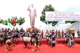 Ho Chi Minh-Denkmal im Hochland Tay Nguyen eingeweiht - ảnh 1