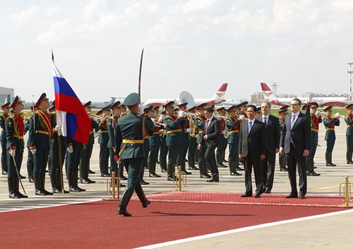 Premierminister Nguyen Tan Dung beendet seinen Besuch in Weißrussland - ảnh 1