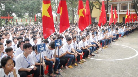 Staatspräsident Truong Tan Sang schickt offenen Brief an Schüler und Lehrer - ảnh 1