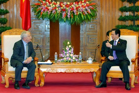 Premierminister Nguyen Tan Dung empfängt Israels Landwirtschaftsminister - ảnh 1