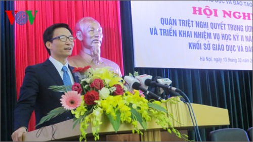 Vizepremierminister Vu Duc Dam: Prüfungsreform soll besser über Wissenstand der Schüler ausssagen - ảnh 1