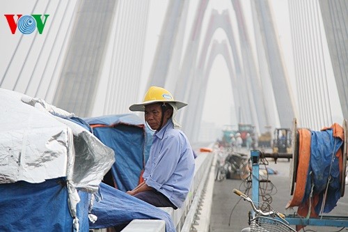 Nhat Tan-Brücke in Hanoi vier Monate vor Einweihung - ảnh 12