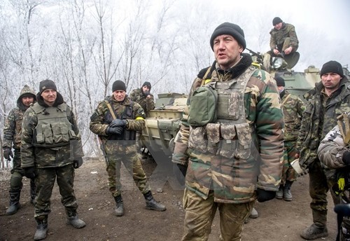 Ukraine lehnt Rückzug ihrer Armee aus Debalzewo ab - ảnh 1