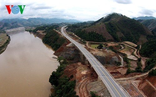 Die längste Autobahn in Vietnam - ảnh 3