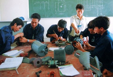 Vietnam will hoch qualifizierte Arbeitskräfte ausbilden - ảnh 1