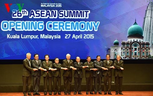 Vietnam führt innerhalb der ASEAN bei Erfüllung seiner Wirtschaftsverpflichtungen - ảnh 1