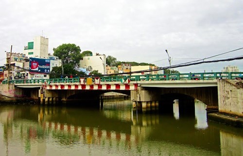 Brücken, die in die Geschichte von Saigon eingehen - ảnh 5