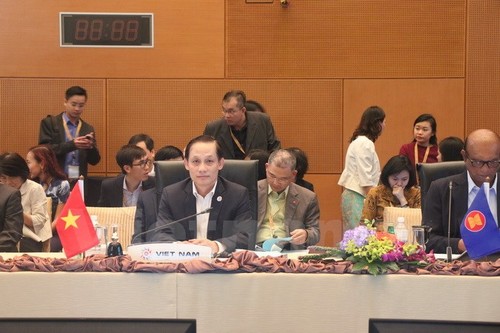 Vorbereitungskonferenz auf Treffen der ASEAN-Spitzenpolitiker - ảnh 1