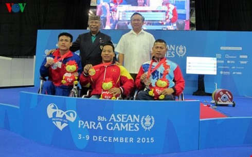 Vietnam übernimmt vorübergehend 3. Rang bei ASEAN Para Games 8 - ảnh 1