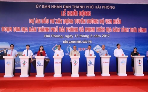 Premierminister Nguyen Xuan Phuc trifft Wähler in Hai Phong - ảnh 1