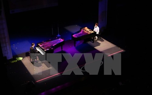 Deutsche Pianisten erobern Publikum in Hanoi - ảnh 1