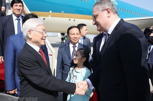 KPV-Generalsekretär Nguyen Phu Trong ist in Moskau eingetroffen - ảnh 1