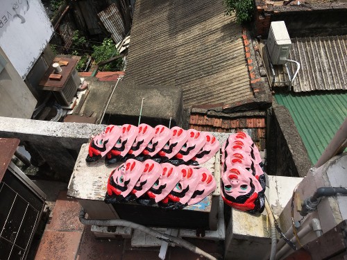 Letzte Familie in Hanoi, die Masken aus Boi-Papieren herstellt - ảnh 14