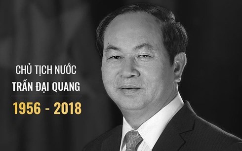 Vietnamesen trauern um den Tod des vietnamesischen Staatspäsidenten Tran Dai Quang - ảnh 1