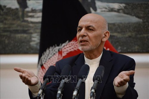 Afghanistans Präsident ruft Abgeordnete des Landes zu Verhandlungen mit Taliban auf - ảnh 1