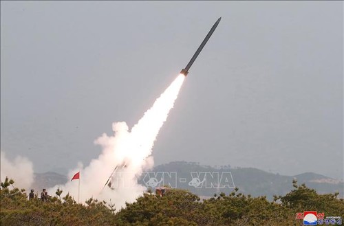 Nordkorea startet Raketen - ảnh 1
