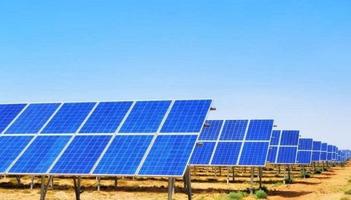 Indisches Unternehmen startet Inbetriebnahme von Solaranlagen in Vietnam - ảnh 1