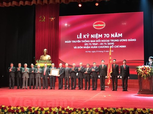 Abteilung für internationale Beziehungen der Partei erhält Ho Chi Minh Orden - ảnh 1